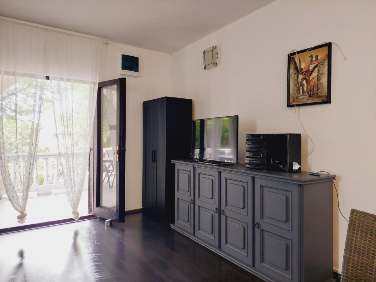 Apartment Rupena Klimno Kültér fotó